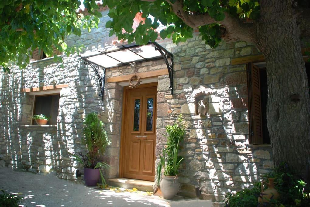 Apartmán "The Stone" Agios Vlasios  Exteriér fotografie